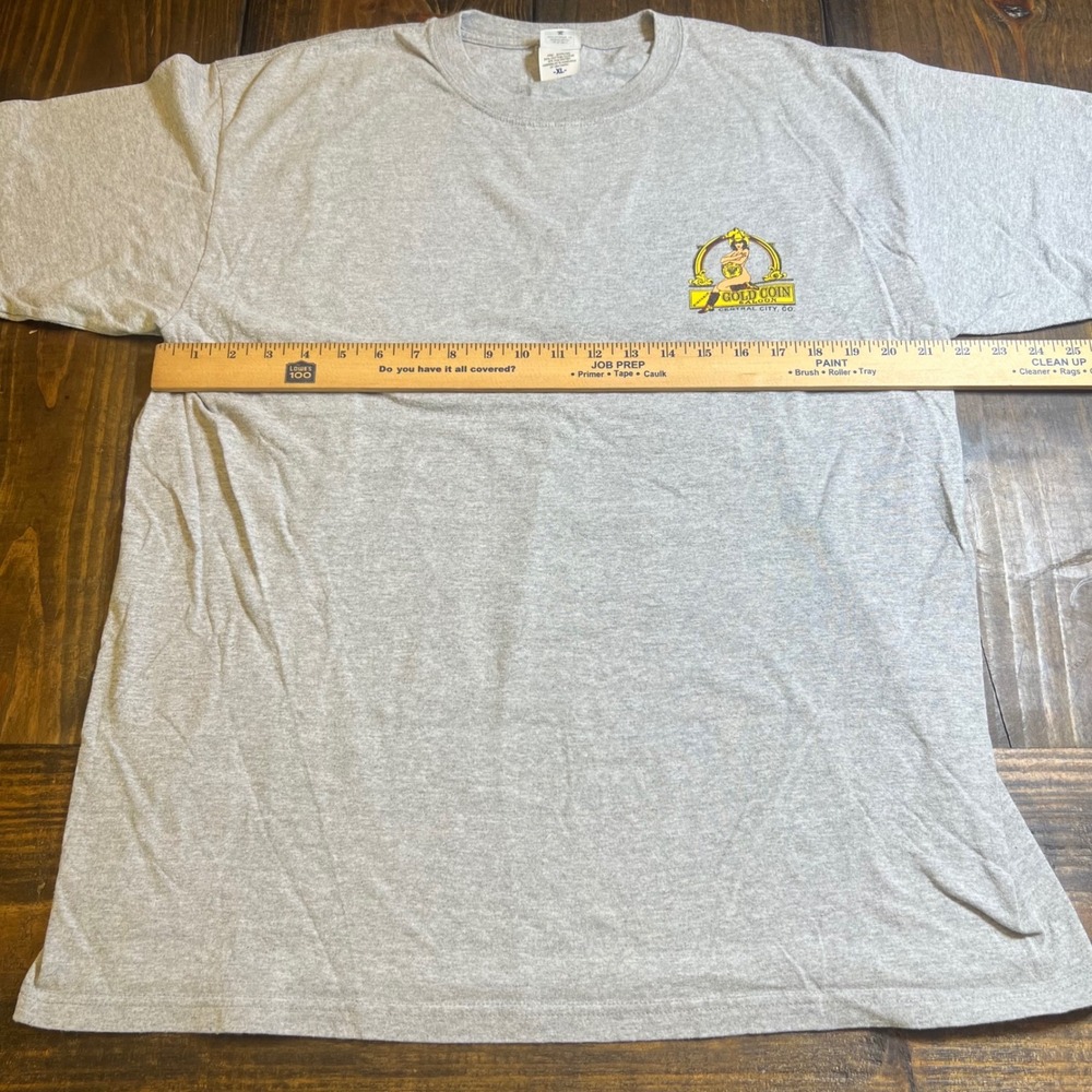 Anvil Gold Coin Saloon Central City Colorado Graphic Tee Mens XL pin up girl - Picture 4 of 6